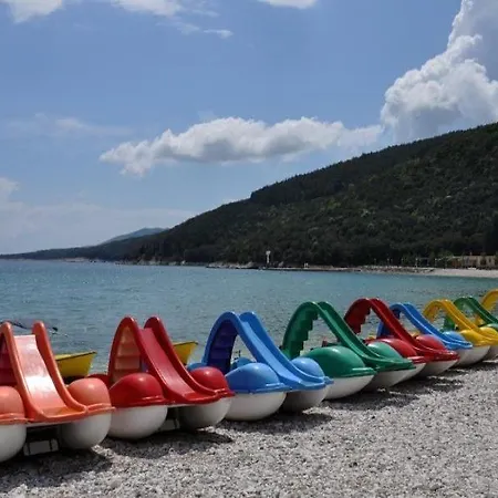 דירה Charming Flat With Comfy Terrace,3001 ראבץ