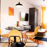 Appartement Charming Flat With Comfy Terrace,3001 *